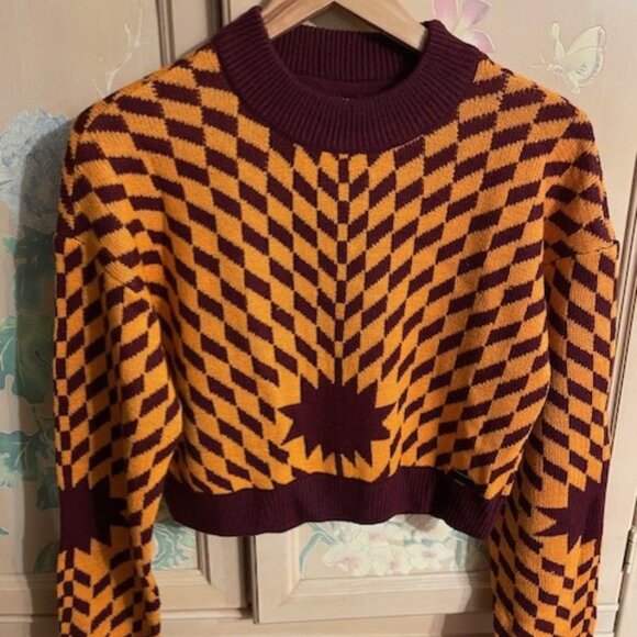 NWT Noisy May Orange Cropped Pullover Sweater Fits Small - Picture 1 of 5